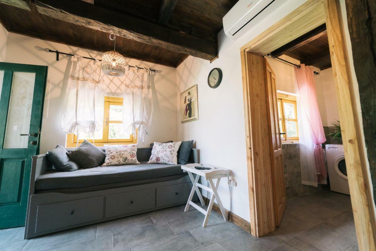 Plitvice Chalet Villa Korana Luaran gambar