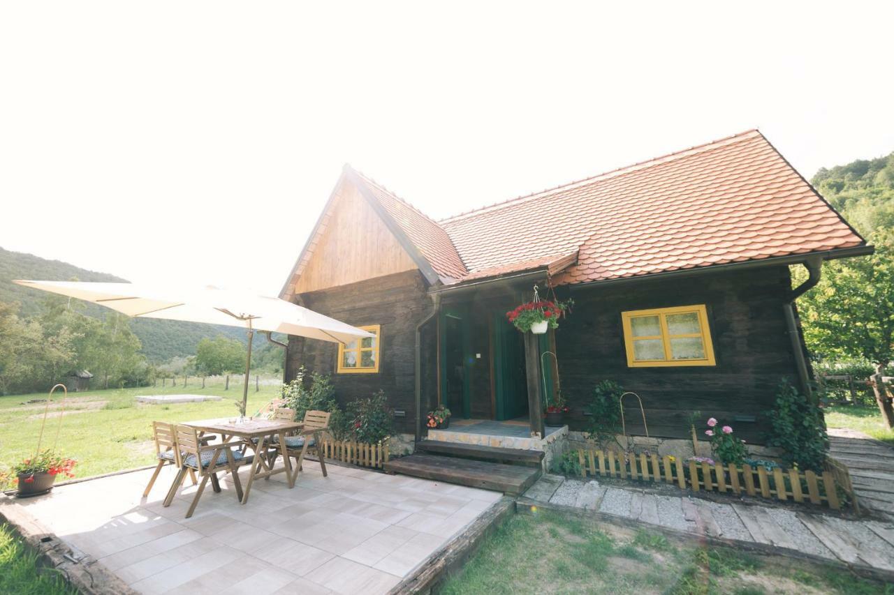 Plitvice Chalet Villa Korana Luaran gambar